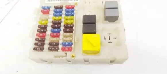 Ford Focus Fuse box set 518783204 2M5T14A073BC