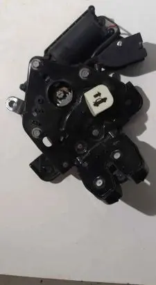 Tesla Model 3 Tailgate sensor (P)150060-00-E