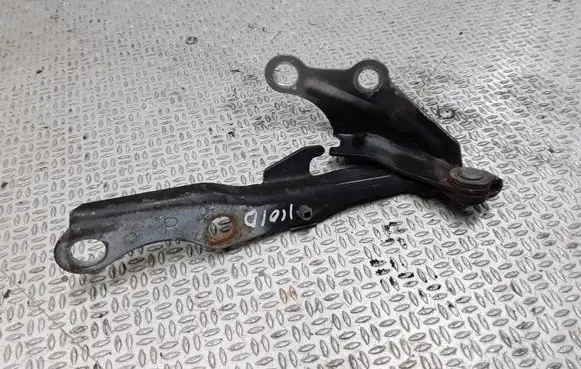 Toyota RAV 4 (XA10) Engine bonnet/hood hinges