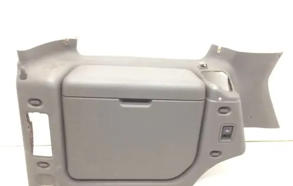 Land Rover Discovery Trunk/boot lower side trim panel EQT100930