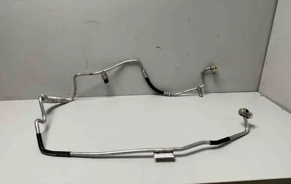 BMW M3 e92 Air conditioning (A/C) pipe/hose 9122622 9151740