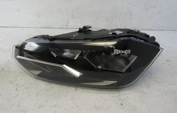 Volkswagen Polo VI Headlight/headlamp 2G1941005