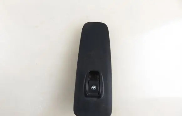 Peugeot Boxer Quarter vent window switch 735532906