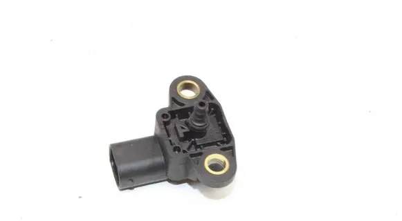 Infiniti Q30 Air pressure sensor A0061539728