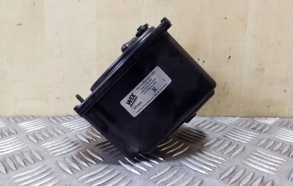 Peugeot 3008 I Fuel filter 9305108C