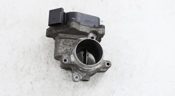 Volkswagen Golf VI Throttle valve 03L128063L