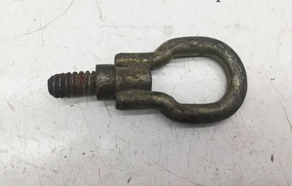 Ford Mondeo Mk III Towing hook eye 