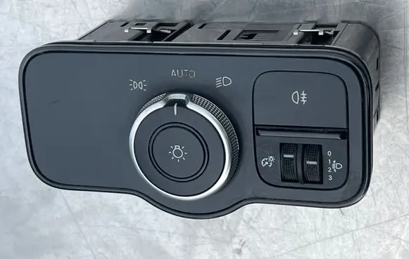 Mercedes-Benz Sprinter W907 W910 Light switch A9079053302 9475 9107