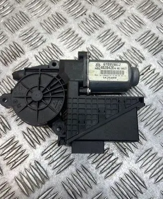 Skoda Roomster (5J) Rear door window regulator motor 6Y0959812 SK258RR 402042E