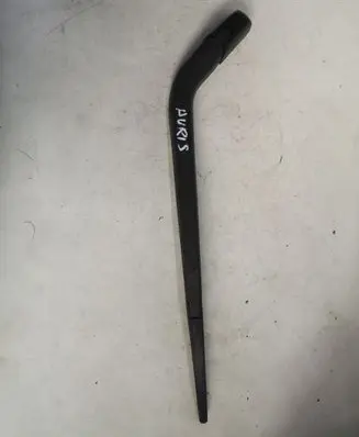 Toyota Auris 150 Rear wiper blade arm