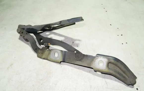 BMW 3 E90 E91 Tailgate/trunk/boot hinge 7060627