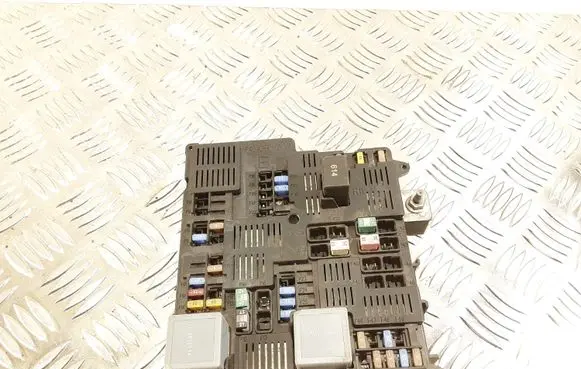 Volvo S60 Fuse module 31473770