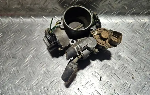 Mitsubishi Pajero Throttle valve