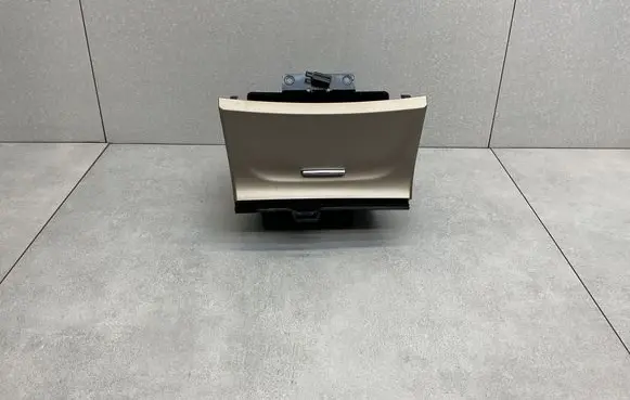 Jeep Grand Cherokee Ashtray (front) X90020202MR