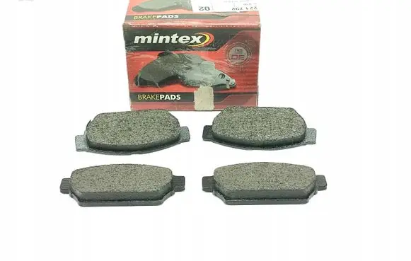 Mitsubishi Carisma Brake pads (rear) MDB1691