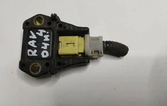 Toyota RAV 4 (XA20) Airbag deployment crash/impact sensor 8917345050
