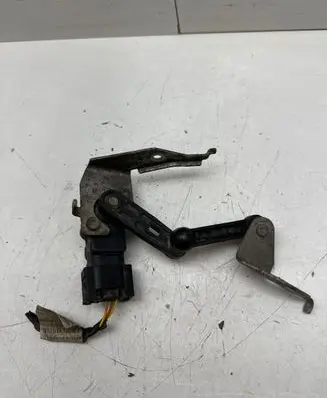 Volvo XC60 Rear air suspension level height sensor 32246988 31406563