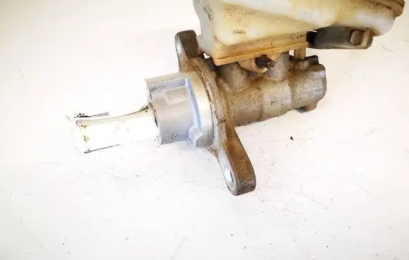 Ford Fiesta Master brake cylinder