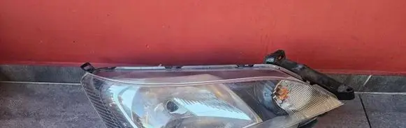Nissan NV200 Headlight/headlamp