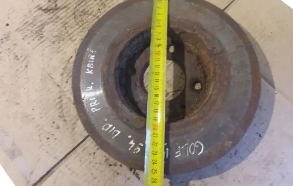 Volkswagen Golf III Front brake disc