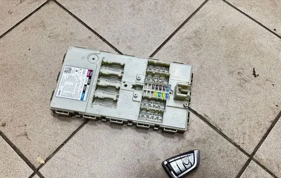 BMW 7 G11 G12 Comfort/convenience module 6820556 5WK50630KBR 000034AE