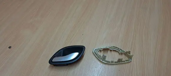 Renault Espace IV Rear door interior handle 8200000723