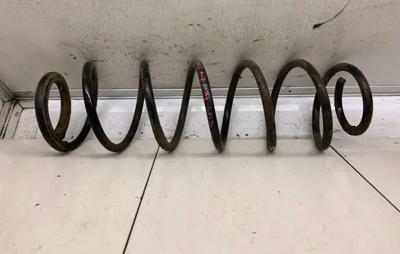 Renault Laguna II Rear coil spring