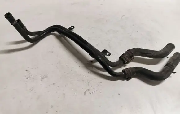 Audi A8 S8 D3 4E Engine coolant pipe/hose
