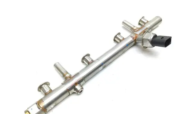 Fuel main line pipe