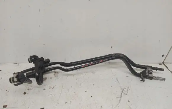KIA Carens III Fuel line pipe