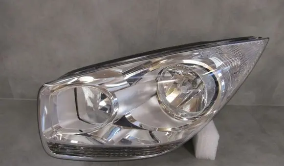 KIA Venga Headlight/headlamp 92101-1P000