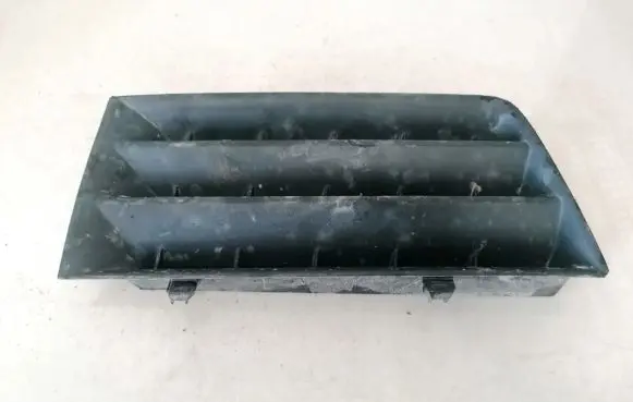 Renault Megane II Front grill g8200114156