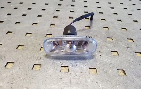 Audi A3 S3 A3 Sportback 8P Front fender indicator light 8E0949127