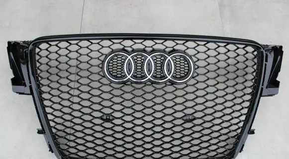 Audi RS5 Front bumper upper radiator grill 8T0853651D