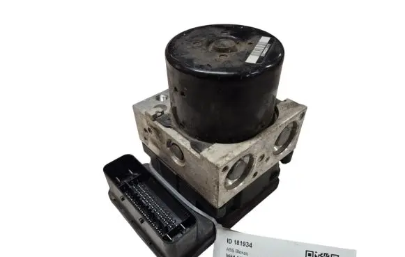 Ford C-MAX II ABS Pump AV612C405AF 10096101403