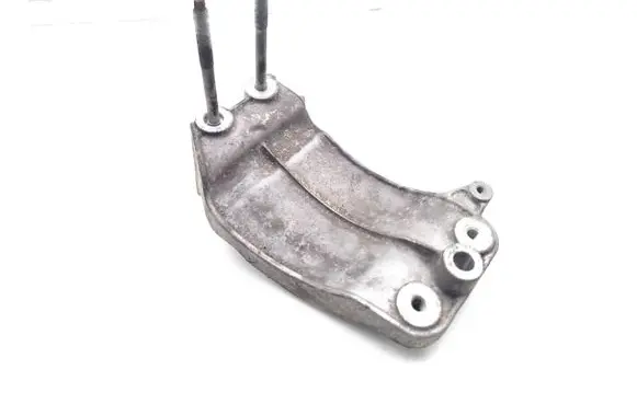 Jeep Grand Cherokee Engine mounting bracket EXF