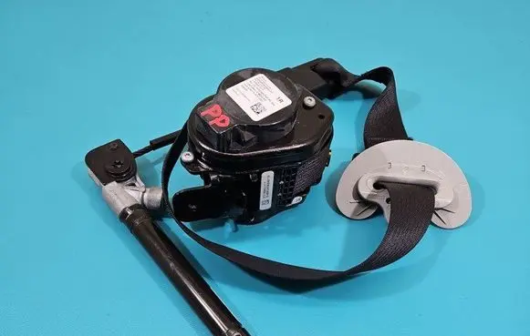 Tesla Model 3 Front seatbelt 1105822-01-F IMPRK1437689