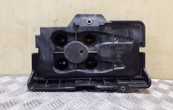 Battery tray