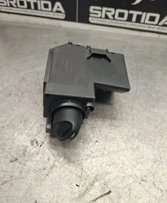 Mercedes-Benz E W210 Light switch 2105450104
