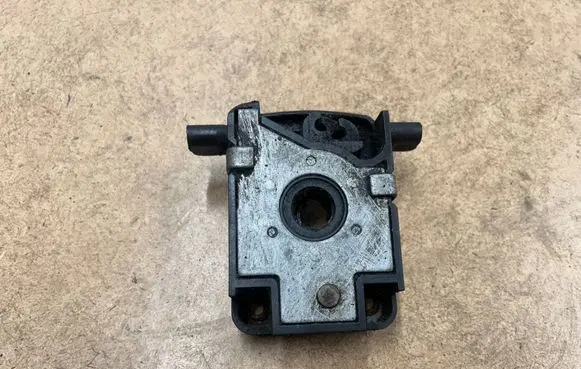 BMW 3 E46 Engine bonnet/hood lock/catch 51238203859 8203859 51238208442