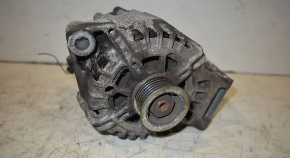 Ford Focus Generator/alternator AV6N10300HA