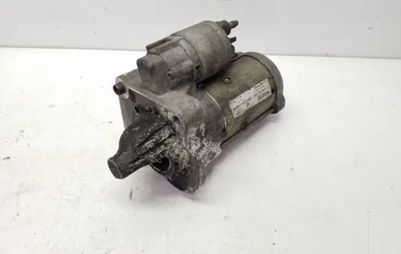 Ford Focus Starter motor AV6N11000GB