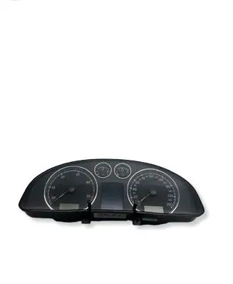 Volkswagen PASSAT B5.5 Speedometer (instrument cluster) 3B0920849A VWZ7Z0D0761785 201004162606