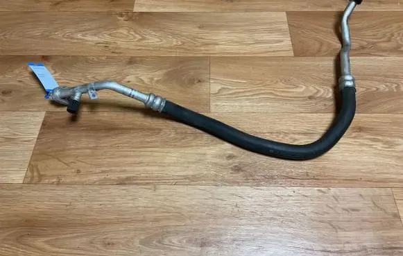 Renault Megane III Air conditioning (A/C) pipe/hose 924540019