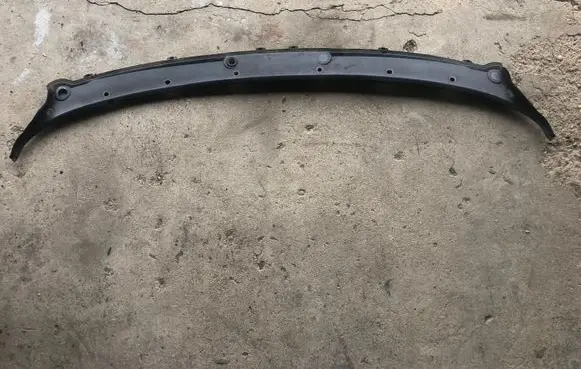 BMW X5 E70 Wiper trim 15671610