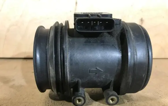 Jaguar XJ X308 Mass air flow meter LNE1620CB 1974080011