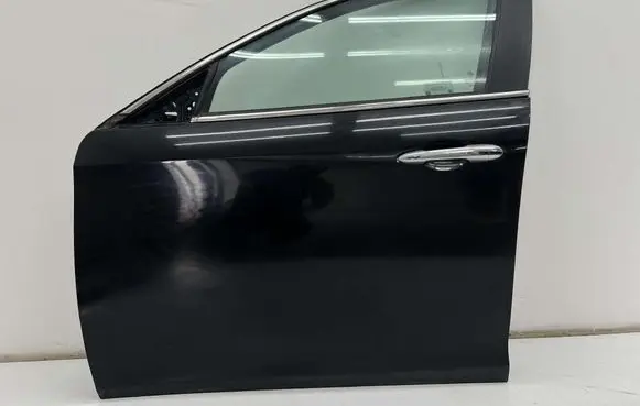 Alfa Romeo Giulietta Front door MMAUTKO16601