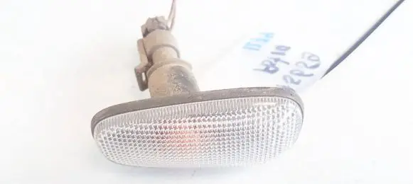 Opel Astra G Front fender indicator light 90560403
