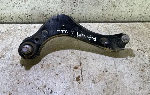 Toyota RAV 4 (XA50) Rear control arm