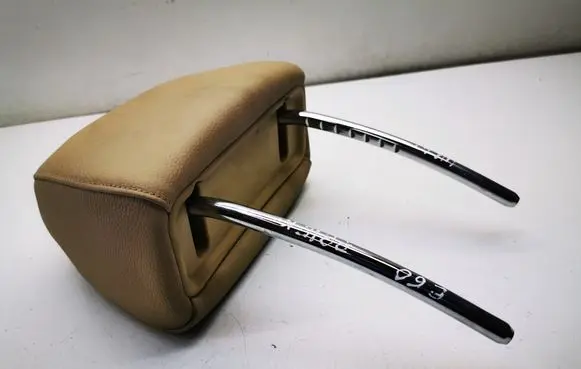 BMW 5 E60 E61 Front seat headrest 
